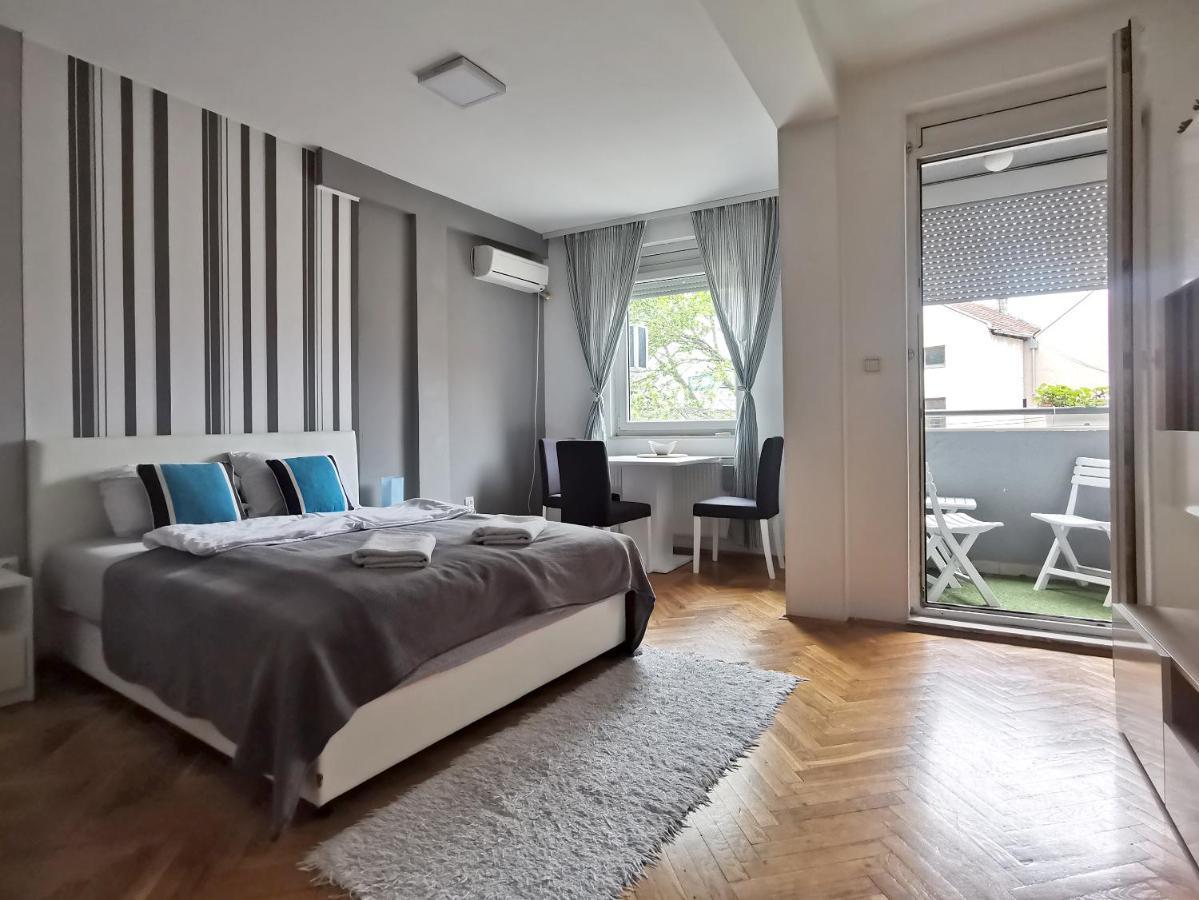 נובי סאד Center Apartment Iva מראה חיצוני תמונה
